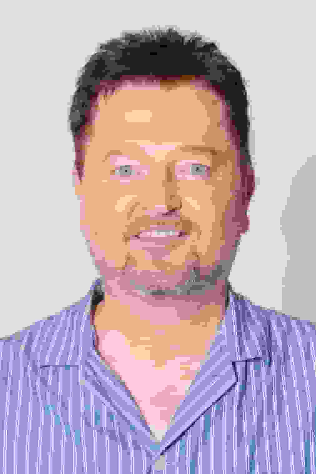 Peter Sklár